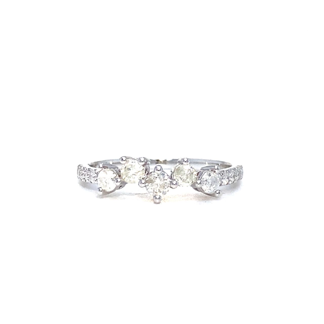 18K White Gold Medium Cluster Diamond Ring