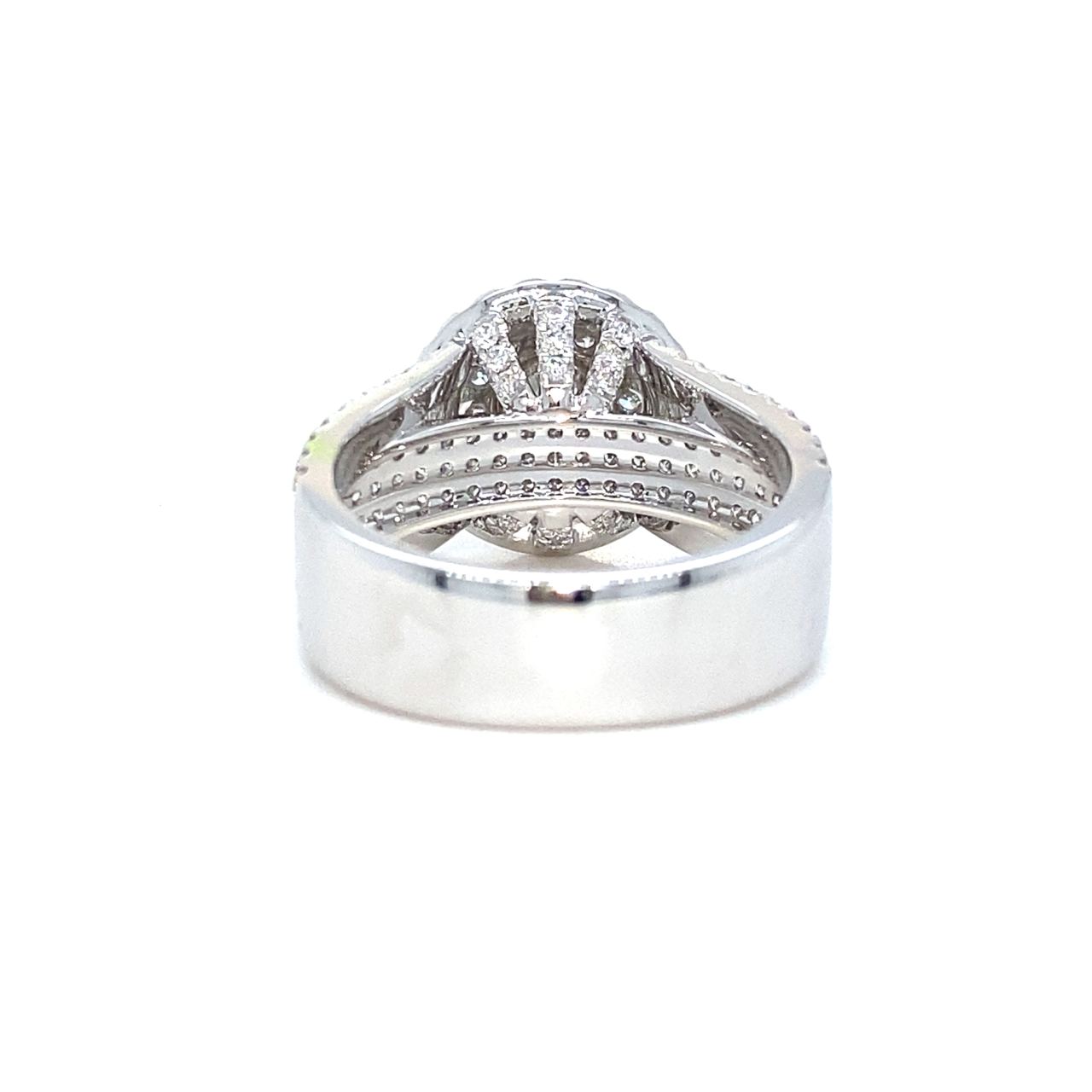 18K White Gold Diamond Ring