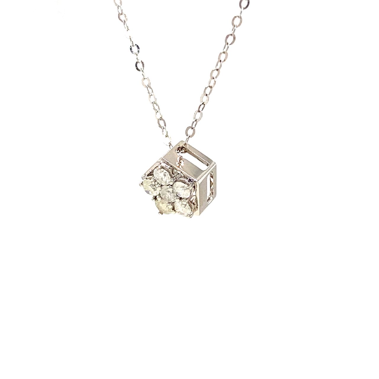 18K White Gold Five Leaft Flower Diamond Necklace