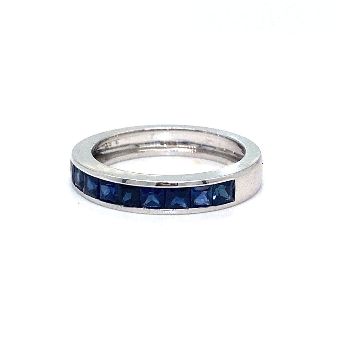 18K White Gold Pure Square Sapphire Ring