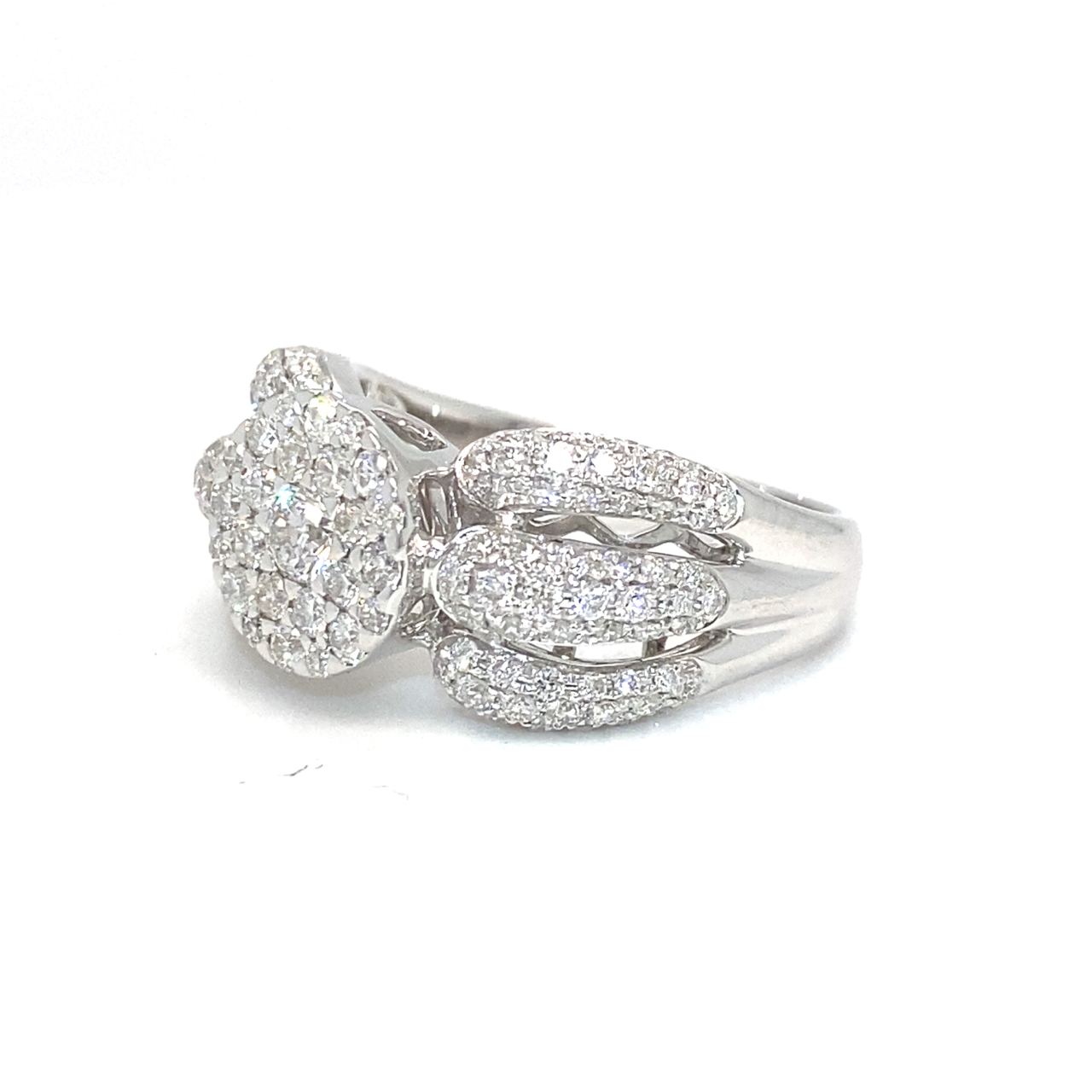 18K White Gold Diamond Ring