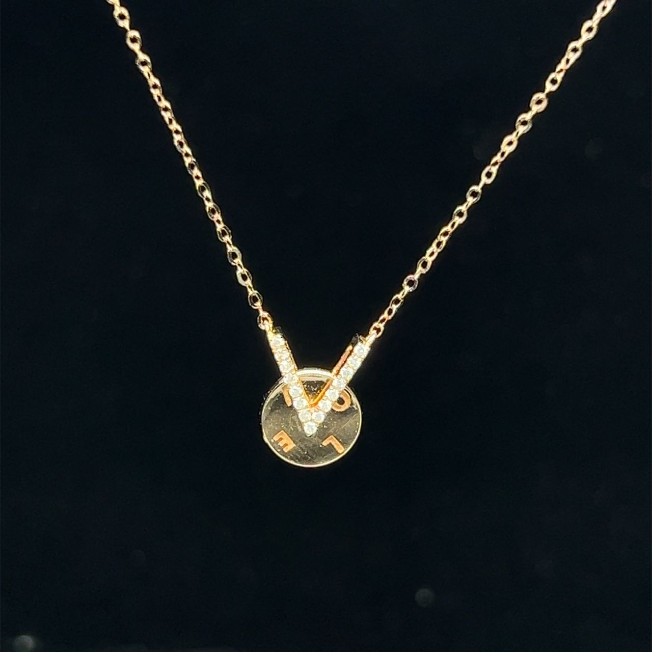 18K Rose Gold V LOVE Weel Diamond Necklace